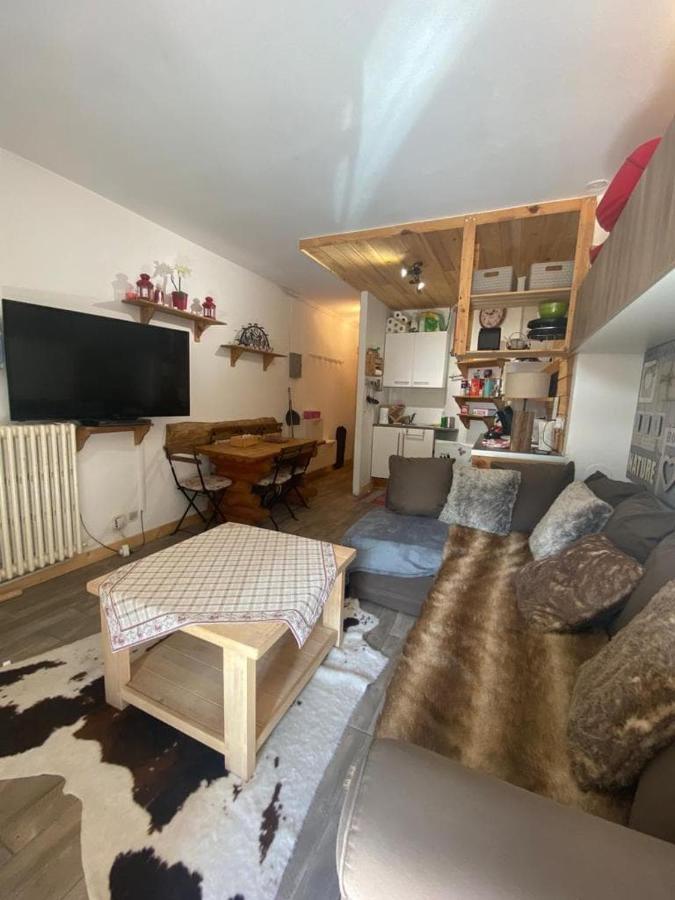 Residence Le Schuss Studio Montagne En Bas Des Pistes Вар Экстерьер фото